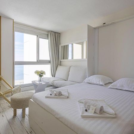 Superbe Studio Face A La Mer Acces Direct Plage Biarritz Bagian luar foto
