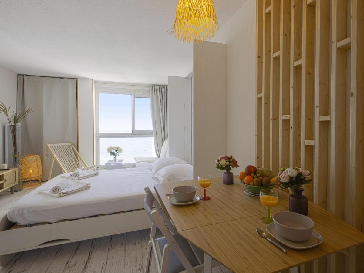 Superbe Studio Face A La Mer Acces Direct Plage Biarritz Bagian luar foto