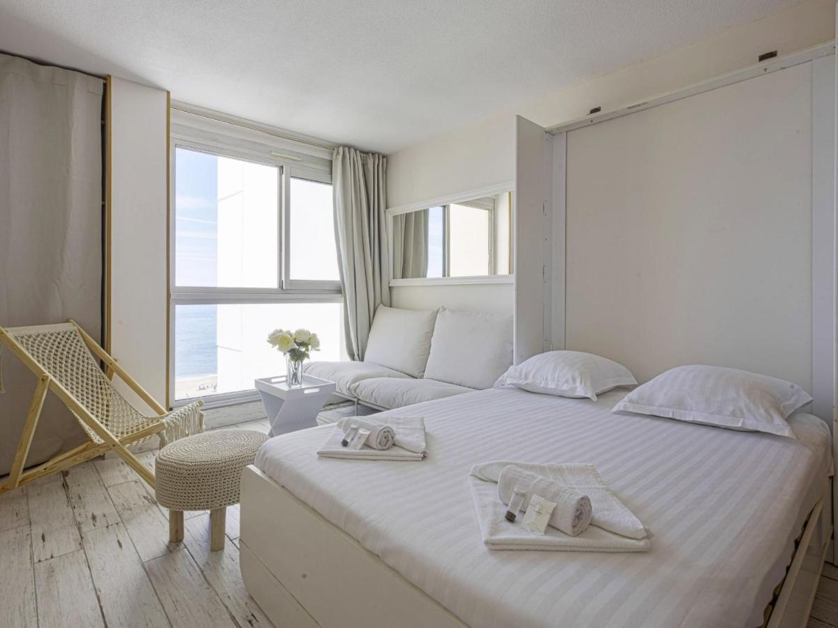 Superbe Studio Face A La Mer Acces Direct Plage Biarritz Bagian luar foto